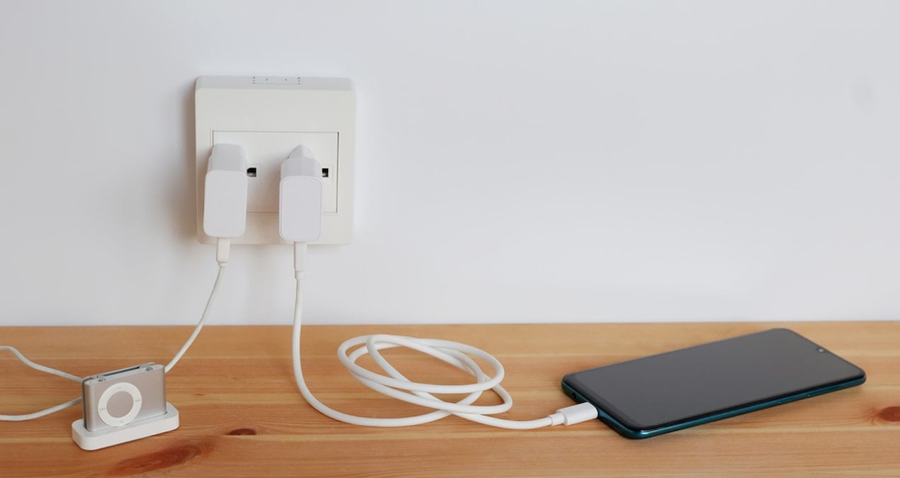 Bu şarj aletleri elektrik faturasını ikiye katlıyor: Hemen kontrol edin!