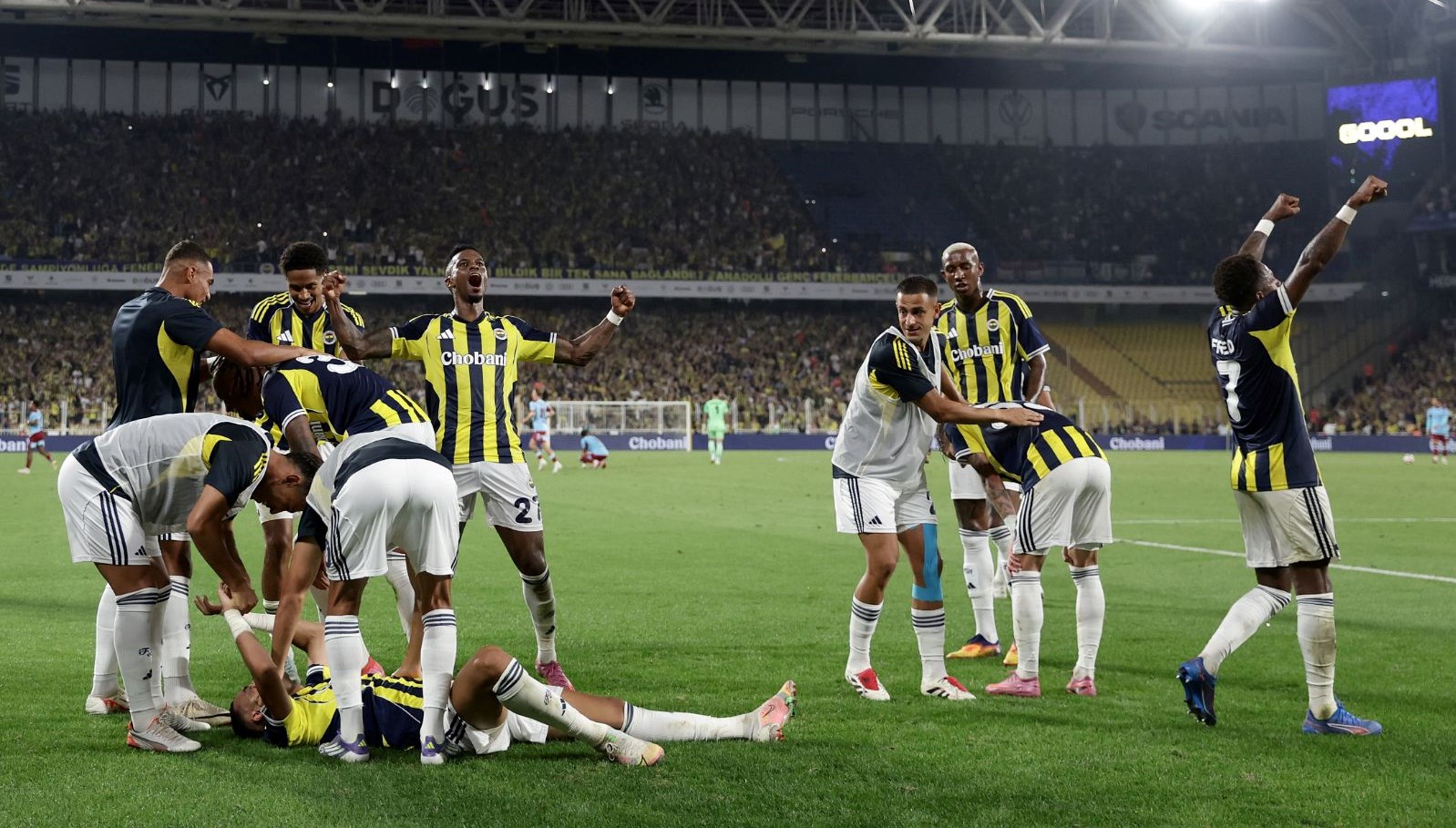 Fenerbahçe, Süper Lig’de sezonu İzmir’de açıyor: Mourinho’dan rotasyon