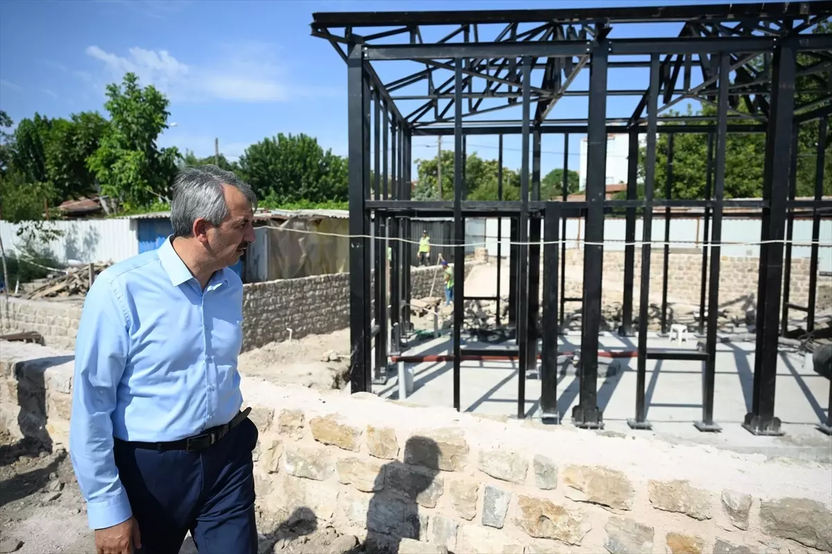 Şeyh Şüceaddin Camisi Restorasyonu Devam Ediyor