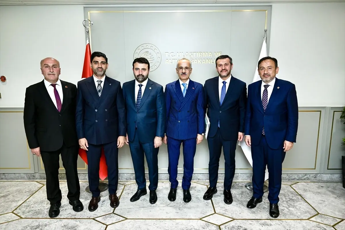 Karabük Heyeti Bakanları Ziyaret Etti