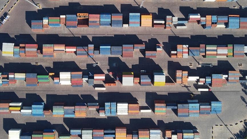 Serbest bölgelerde ticaretin yaklaşık yarısını ihracat oluşturdu