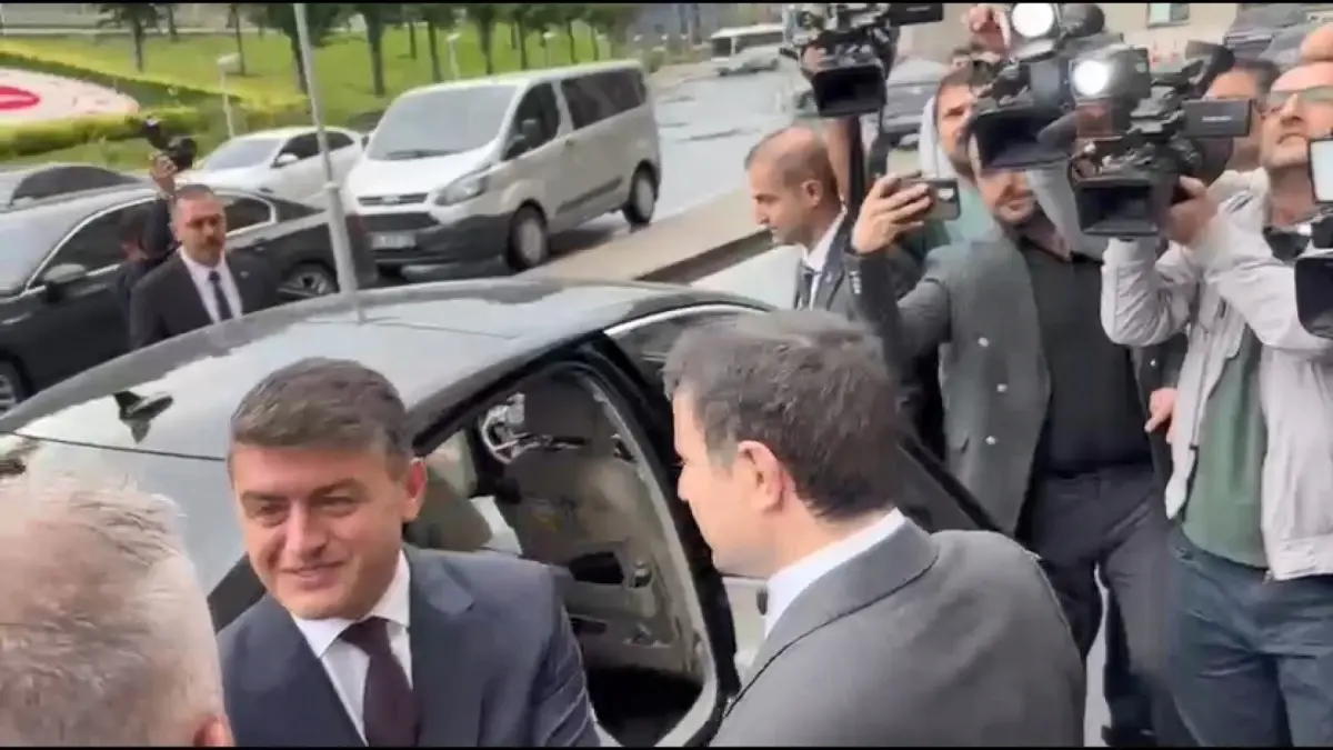 Veda Töreni: Yeni Başlangıçlar