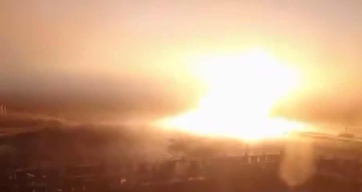 Boru hattında yaşanan dev patlama kameraya yakalandı