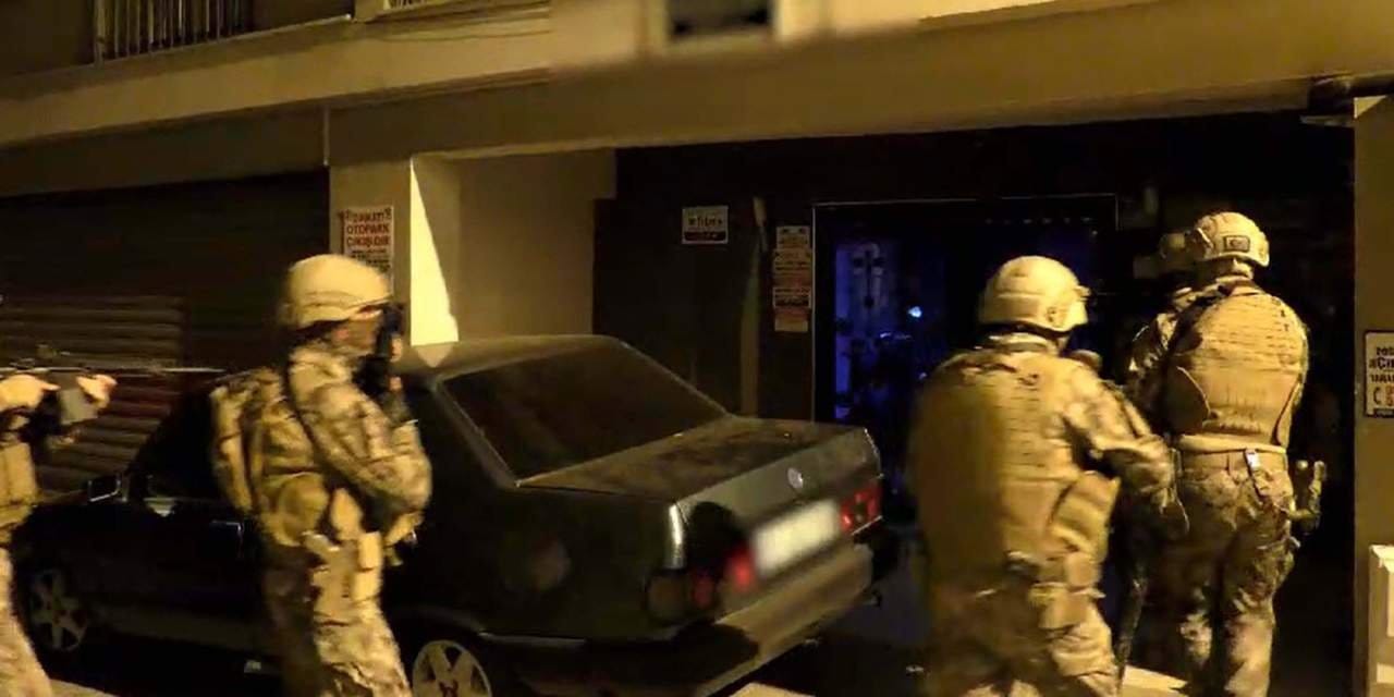 istanbulda 40 adrese es zamanli kacak alkol operasyonu L9FRlcV1.jpg