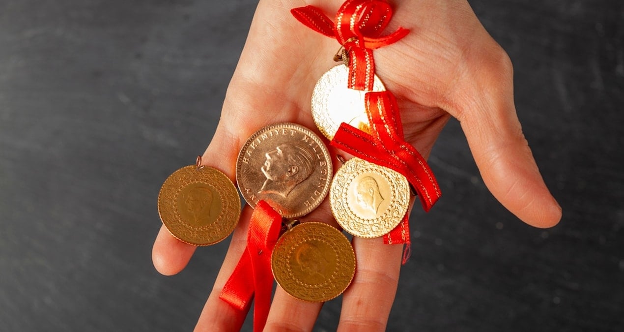 Altın yatırımcısına “çarşamba” uyarısı: Sert dalgalanmalar bekleniyor