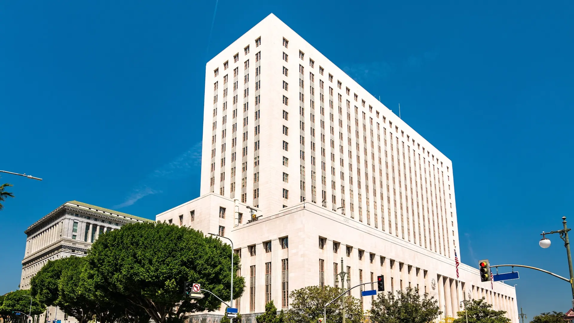 Instagram, TikTok ve YouTube, bağımlılık yarattıkları iddiasıyla yargılanacak