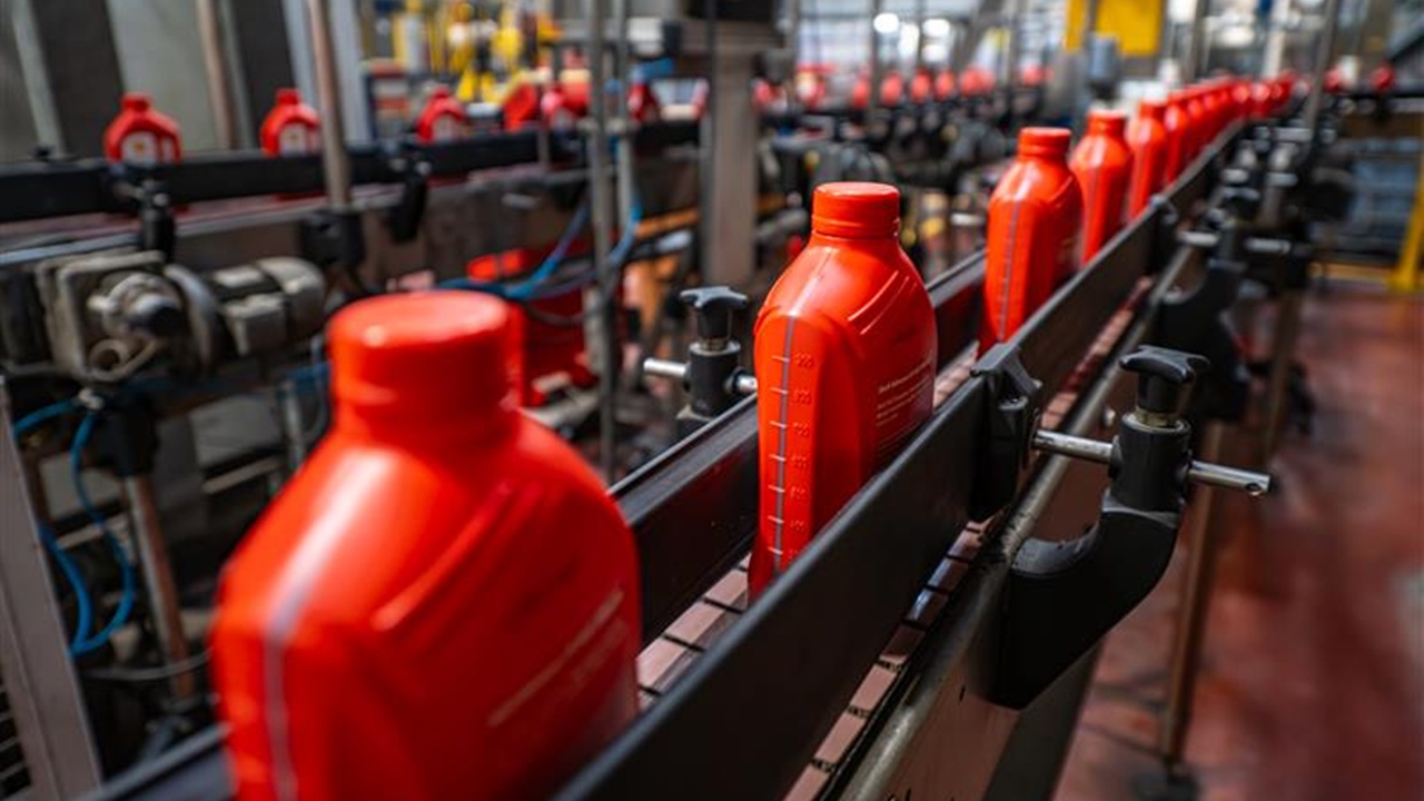 Shell Küresel Madeni Yağ Pazarında 19. Kez Zirvede  