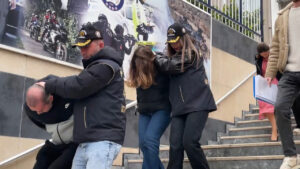 finans-mudurunun-akilalmaz-kurgusu-desifre-oldu-X7UB3fF2