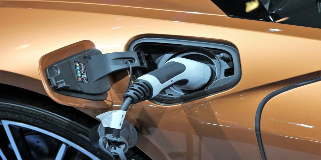 Elektrikli Araçlar İçin Yeni Gelir Fırsatları: V2G Teknolojisi