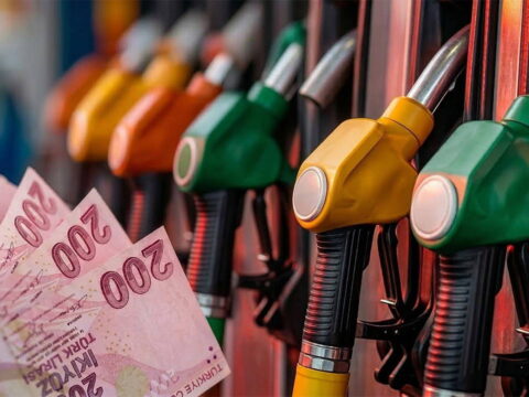 Motorin fiyatlarinda bir ayda dev artis maliyetlerdeki yukselis sofrayi da vuracak 9iYBbjWs