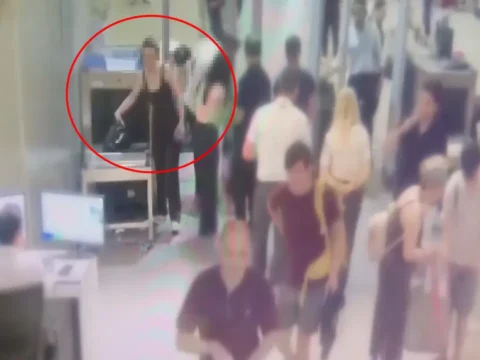 Sarjor ve onlarca mermiyle avmye girmeye calisti sevgilime goturuyordum dedi tutuklandilar 8w6lStCh